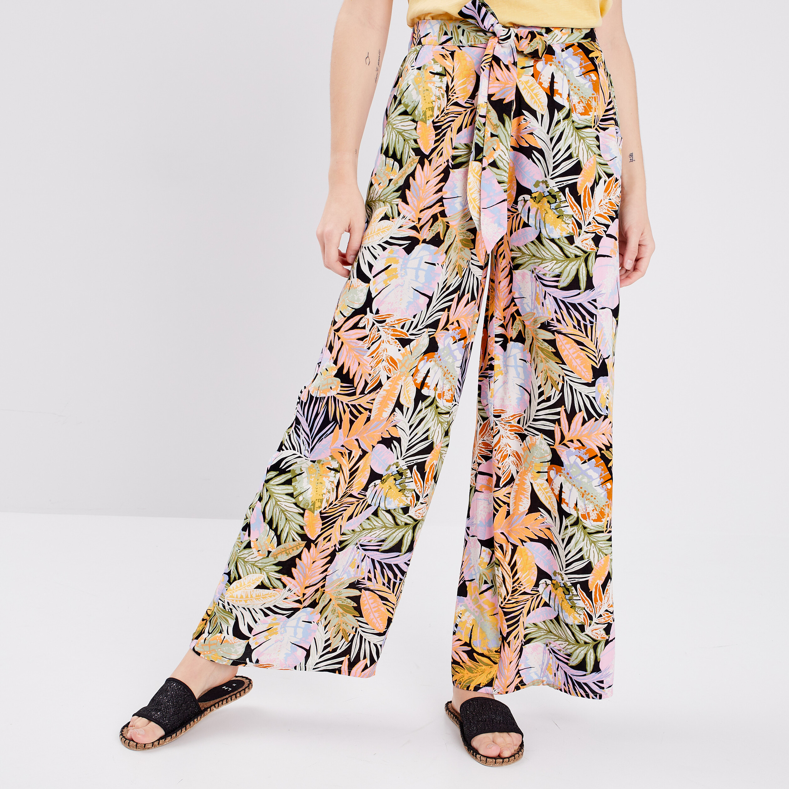 Pantalon wide leg fluide noir femme | La Halle