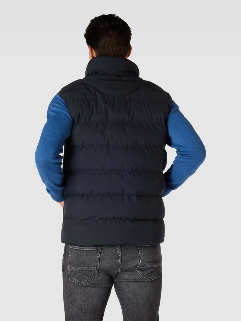 Steppweste mit Label-Applikation in marineblau