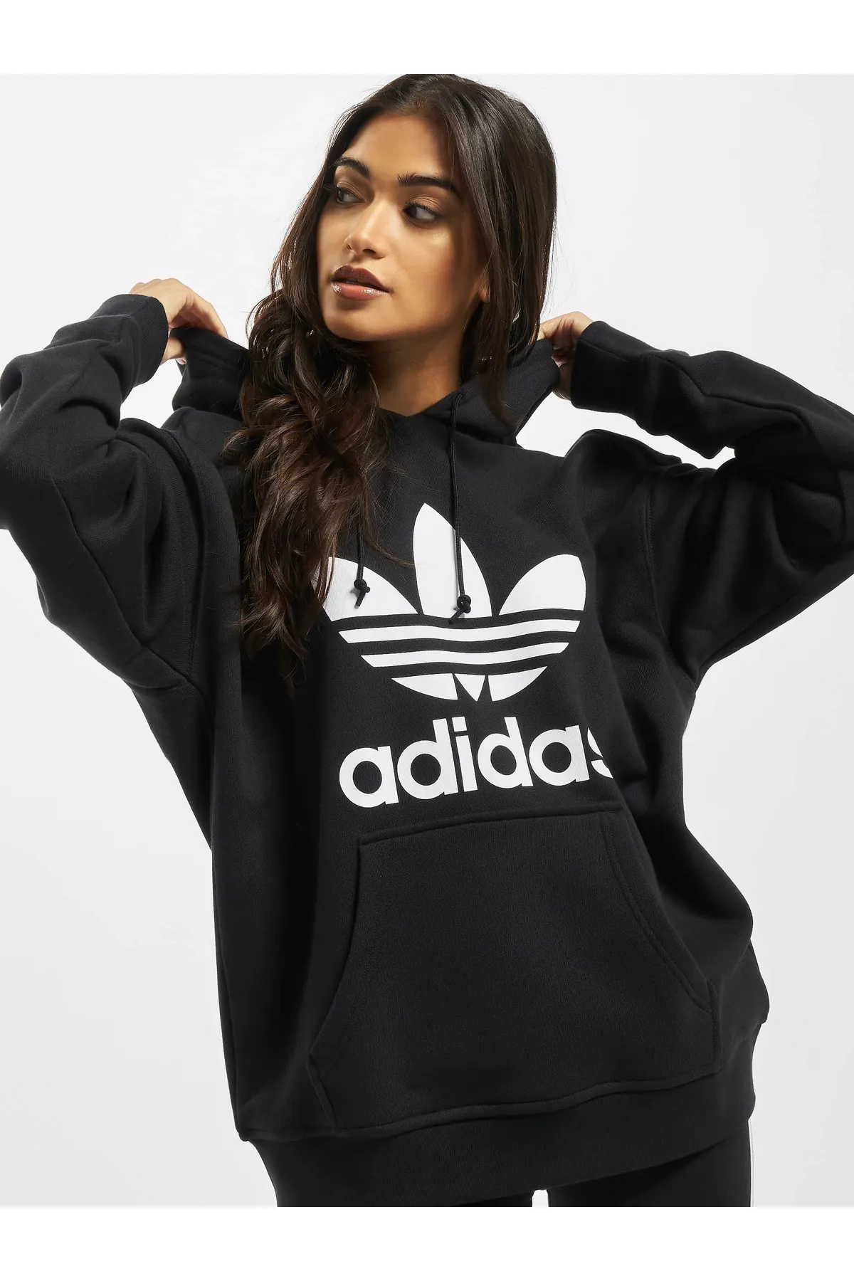 adidas  Sweatshirt - Schwarz - Regular Fit