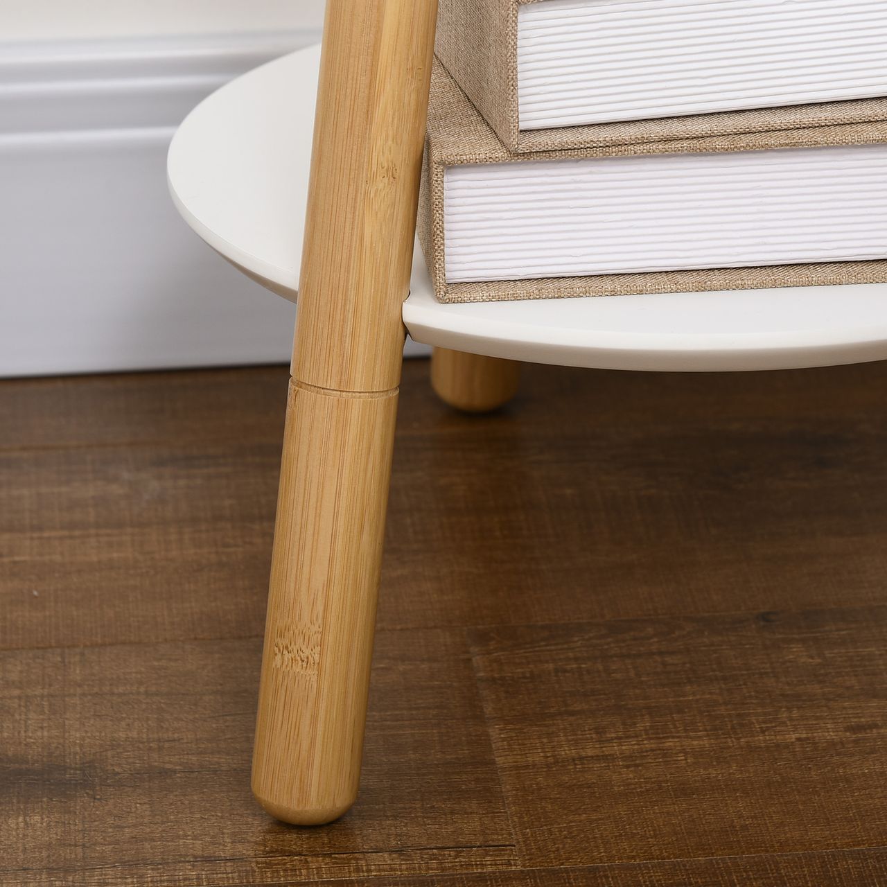 HOMCOM Garderobenständer, 171 cm Kleiderständer mit 5 Haken, Beistelltisch