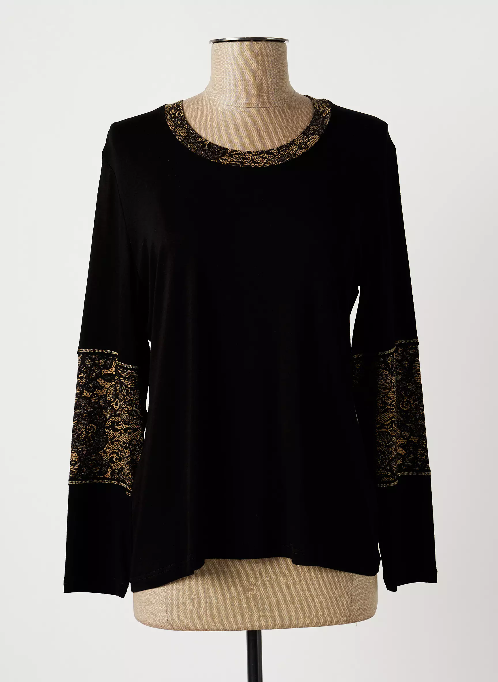 Meri Esca Tshirts Femme couleur noir