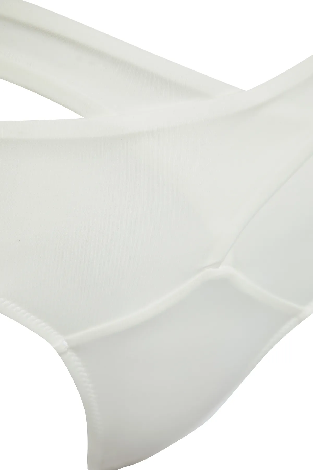 Trendyol Collection  Ecru-Bikinihose mit Cut-out/Fenster und hoher Taille, normal, TBESS20BA0184