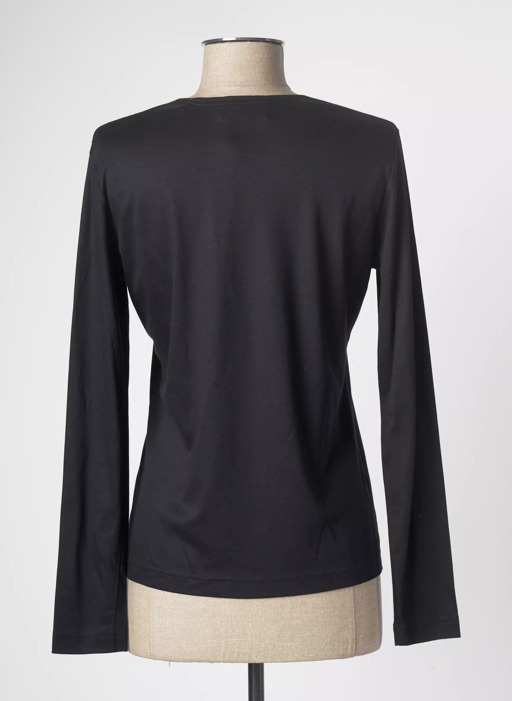 Eugen Klein Tshirts Femme couleur noir