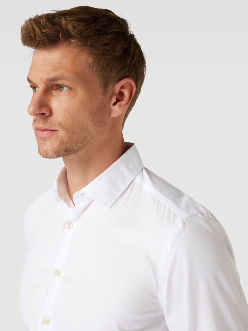 Regular Fit Business-Hemd mit Kentkragen in weiß