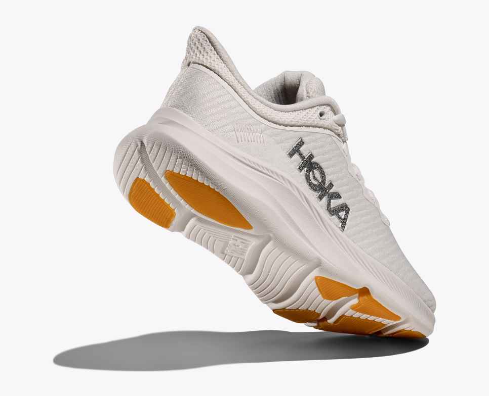 Solimar White/White