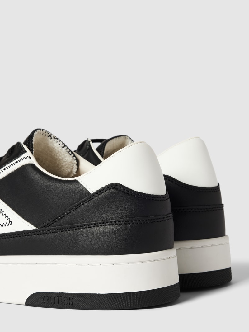 Sneaker mit Label-Details Modell 'SILEA' in schwarz