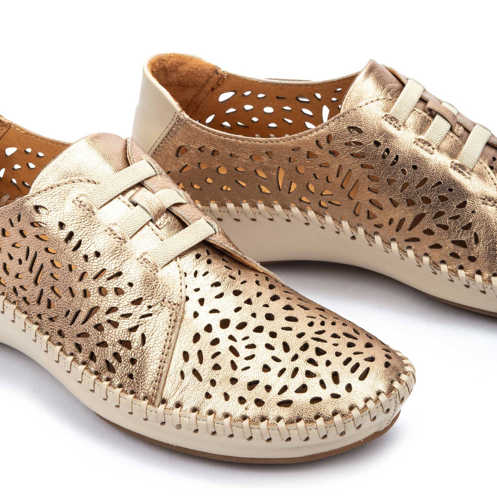 Buty damskie z gumką - SZAMPAN