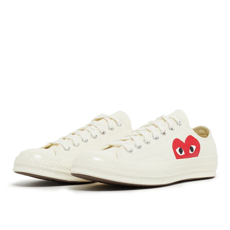 Comme des Garcons Play Chuck Taylor Low white