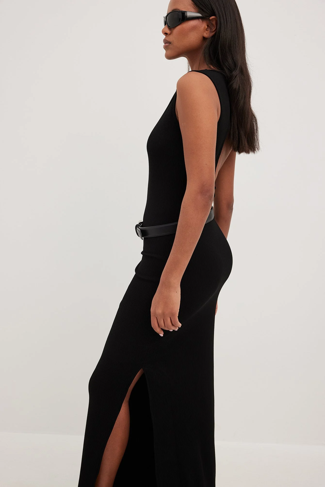 Maxikleid mit asymmetrischem Rücken