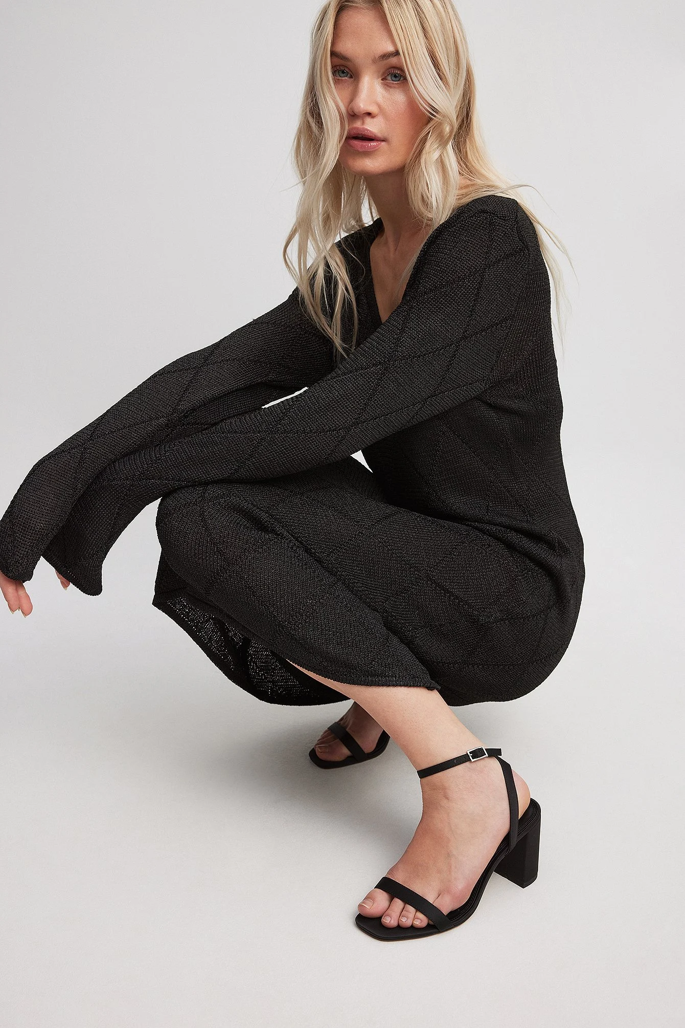Satin blockabsatz-Sandale