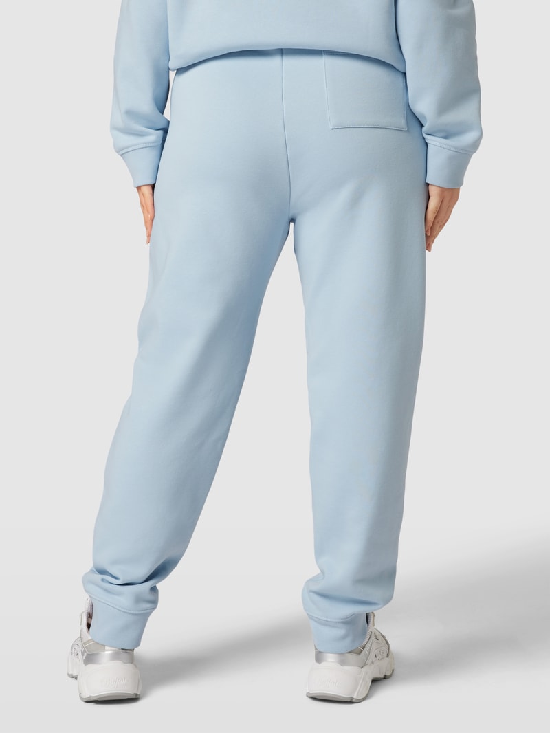 PLUS SIZE Sweatpants mit Label-Stitching in hellblau