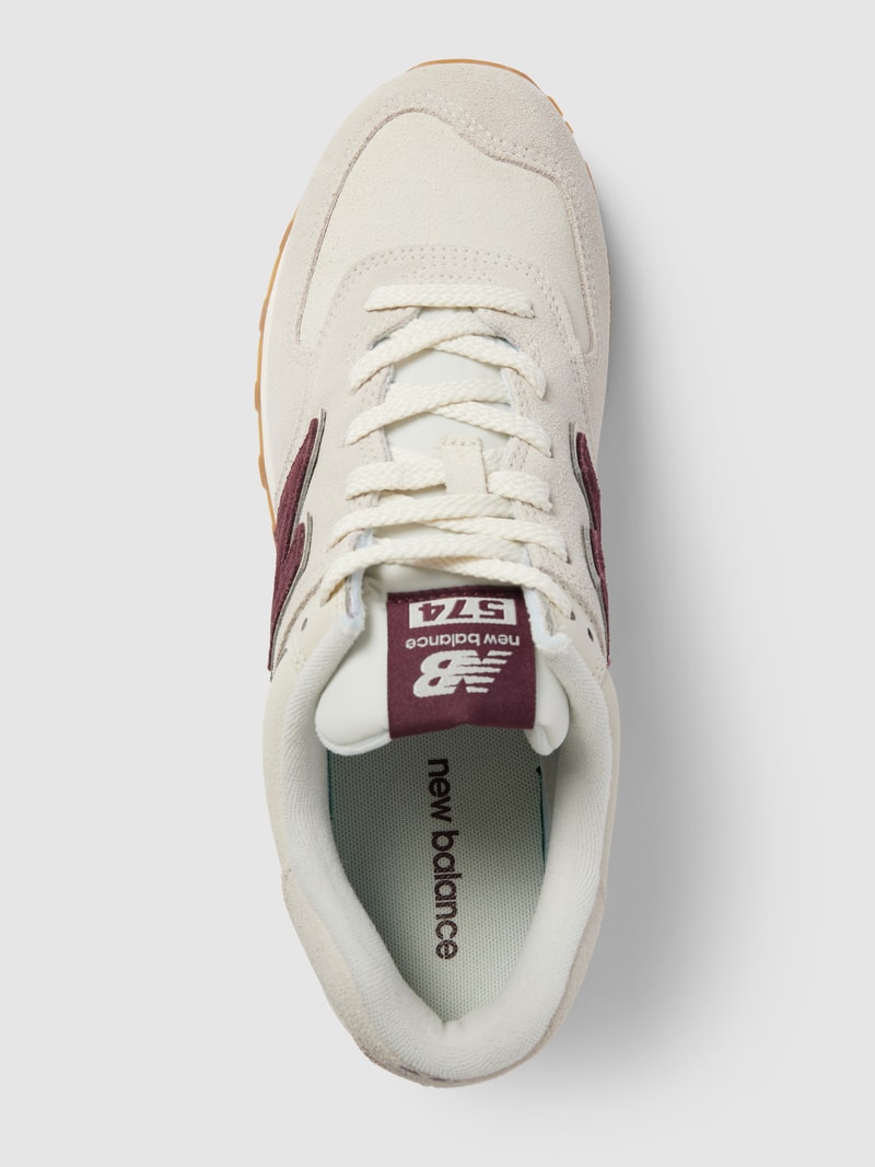 Sneaker mit Kontrastbesatz in weiß