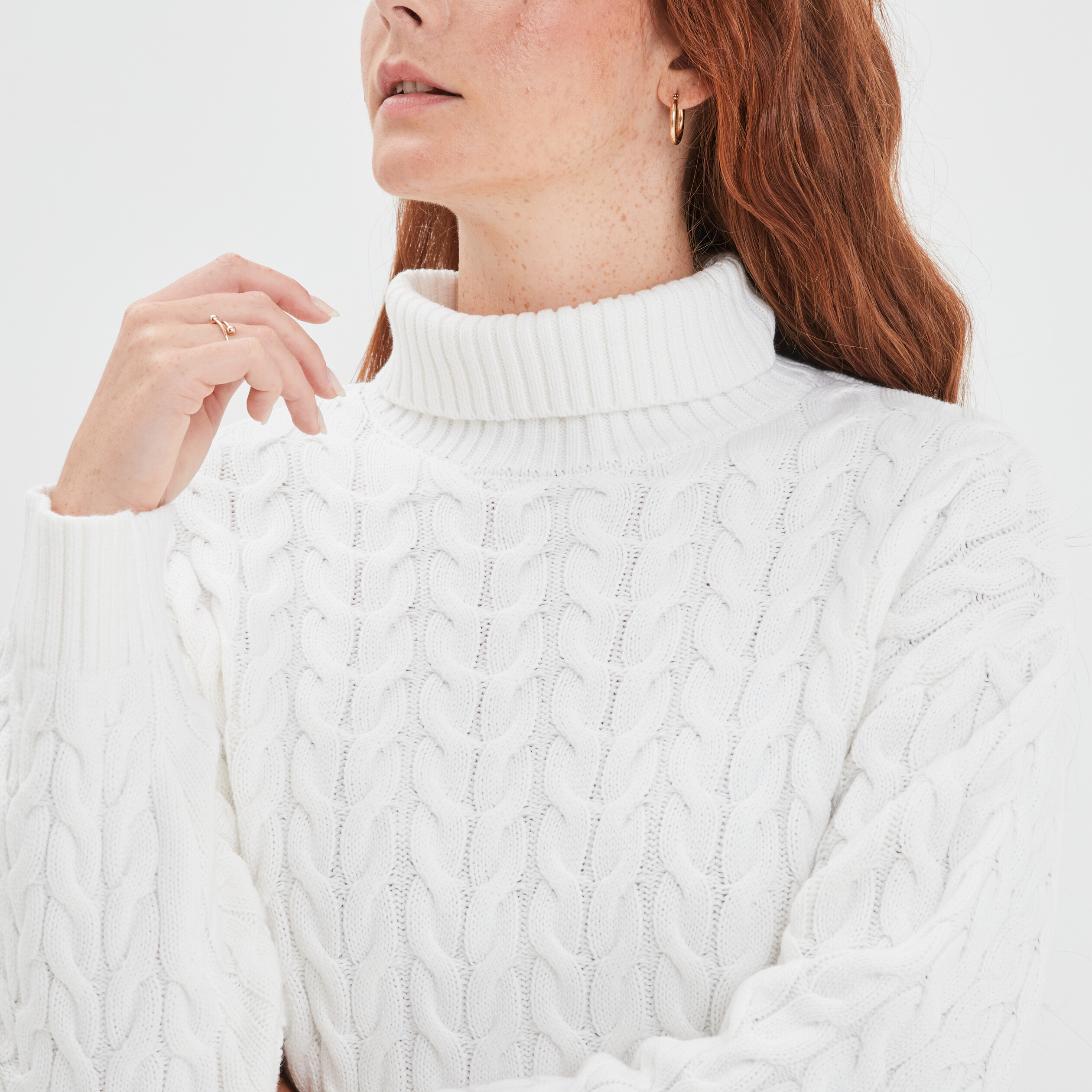 Pull col roulé à torsades court blanc femme | La Halle