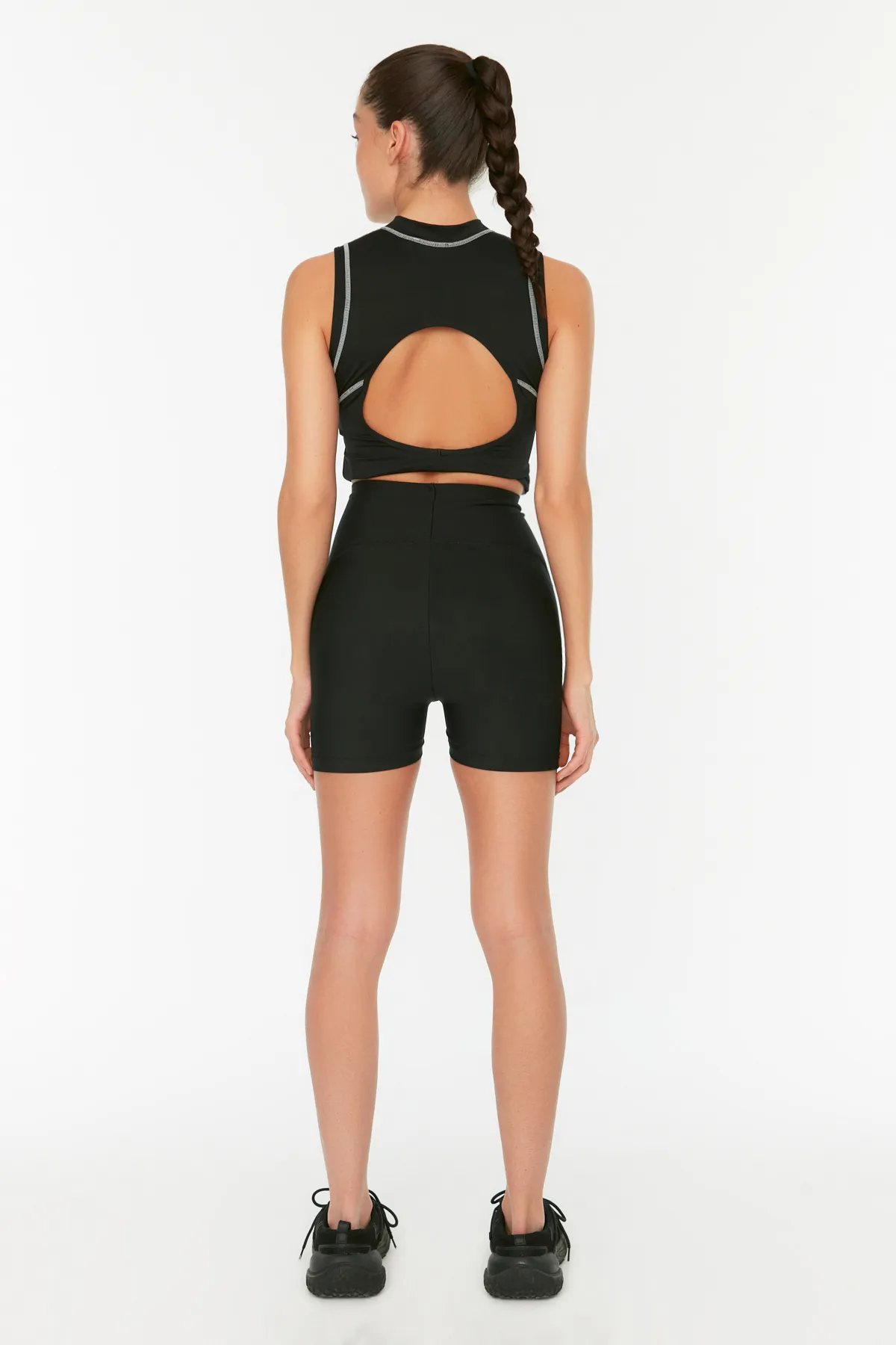 Trendyol Collection  Schwarze Restorer Strick-Sportshorts/kurze Leggings TWOSS21SR0545