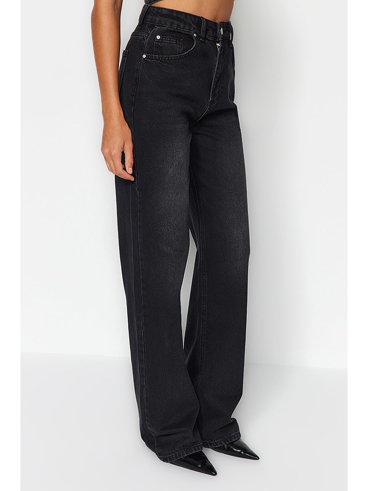 trendyol Jeans - Comfort fit - in Schwarz günstig kaufen