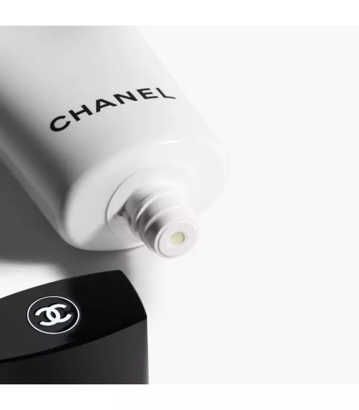 LA MOUSSE  Crème nettoyante anti-pollution