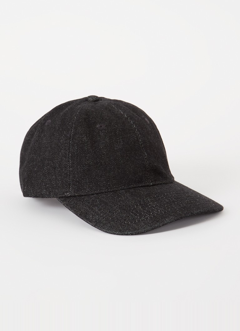 Levi's Essential hat with logo embroidery