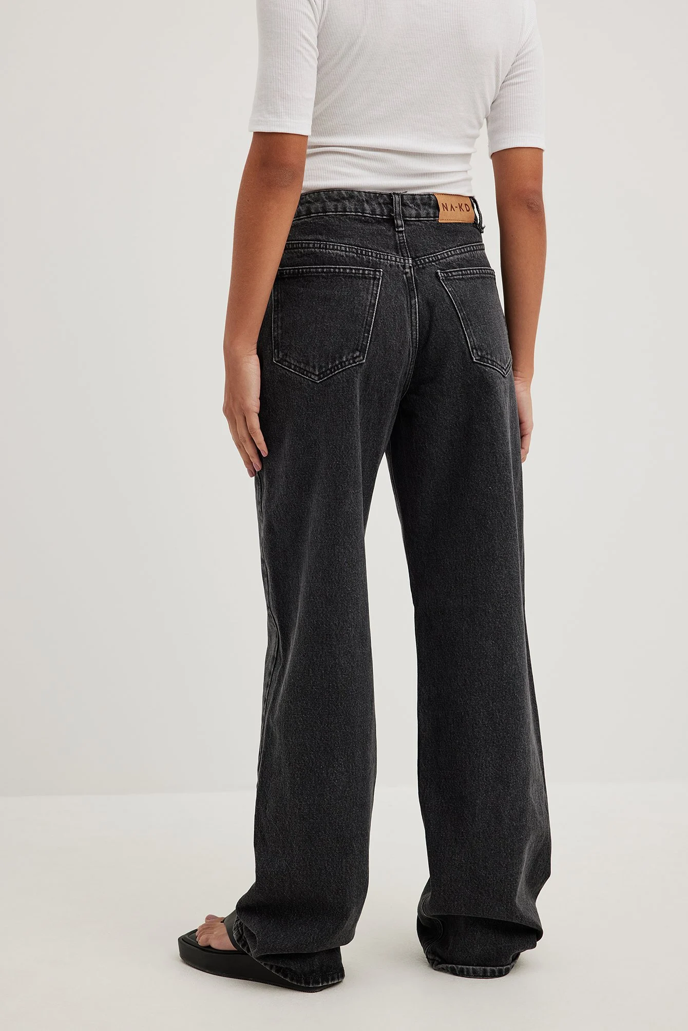 Lockere Jeans mit mittlerer Taille