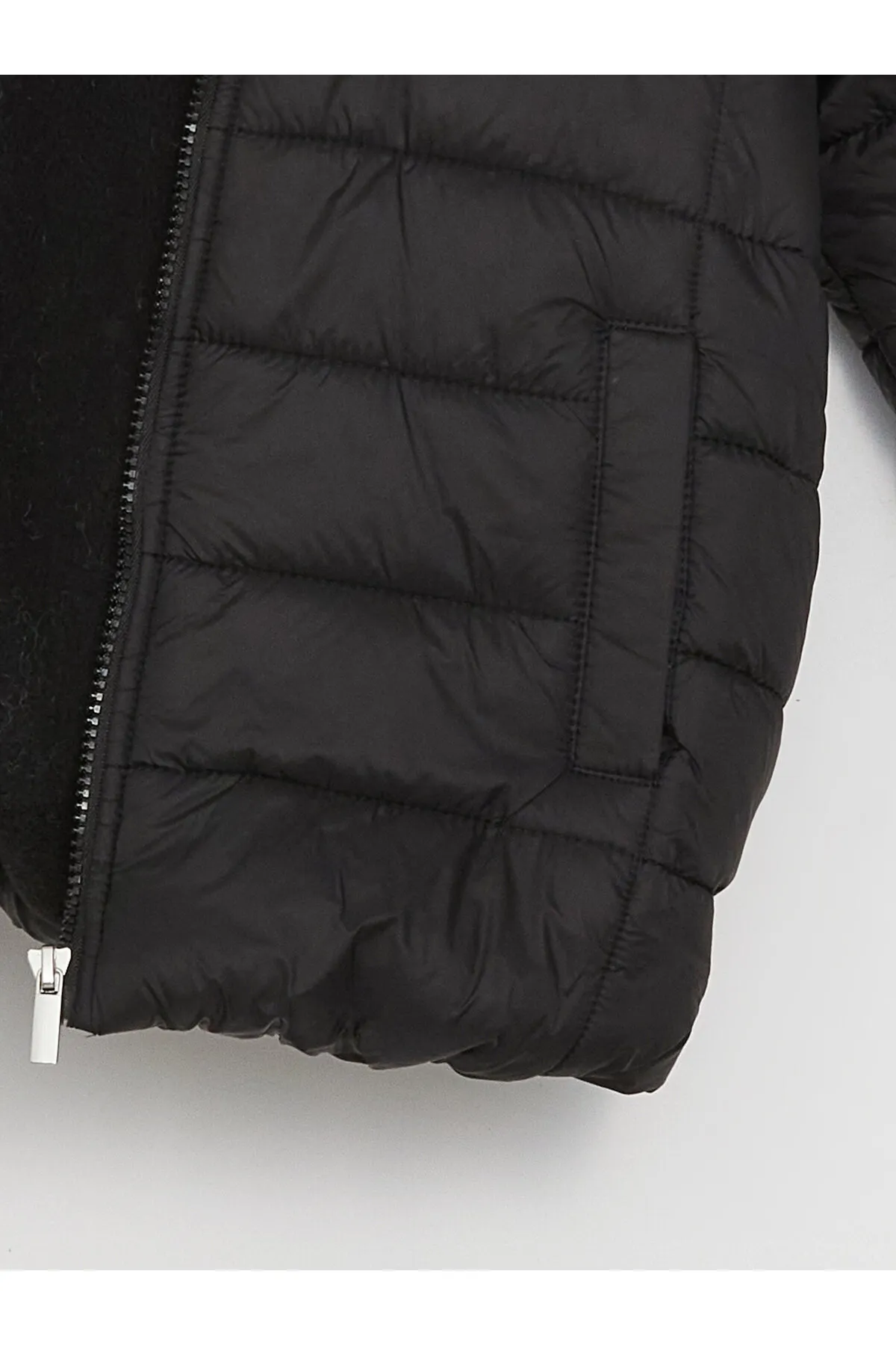 LC Waikiki  Puffermantel für Mädchen mit Kapuze