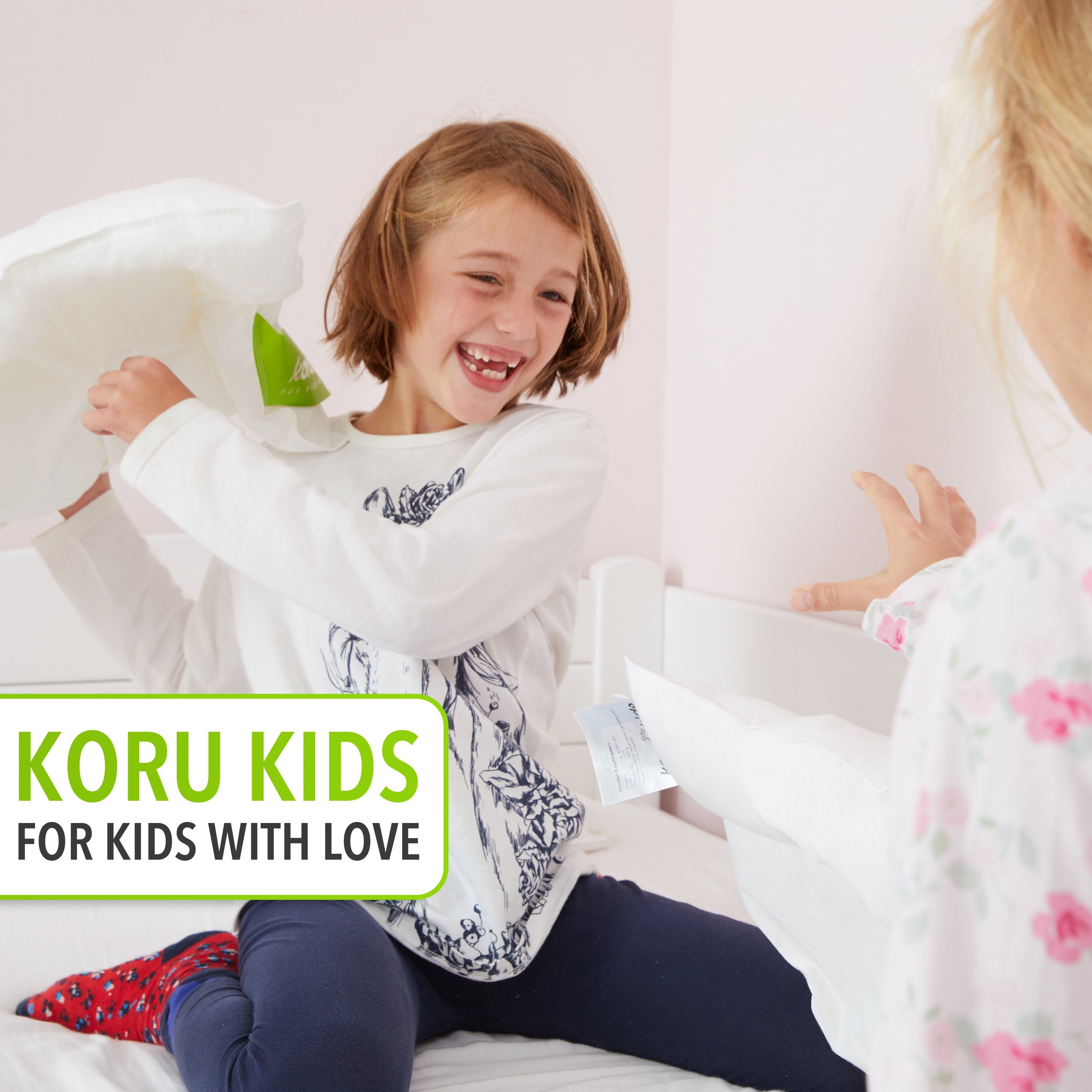 Federkopfkissen Kopfkissen Kinder 40x60, Koru Kids, Füllung: 100% kanadische Daunen, Bezug: 100% Baumwolle, feuchtigkeitsregulierend, waschbar bis 60°, trocknergeeignet