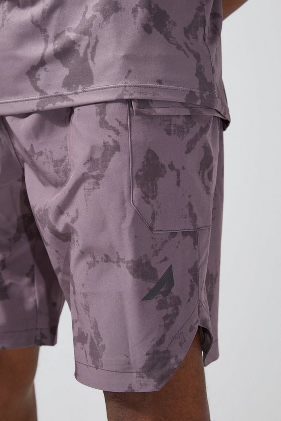 Cargo-Shorts mit Acid-Waschung und Active-Print