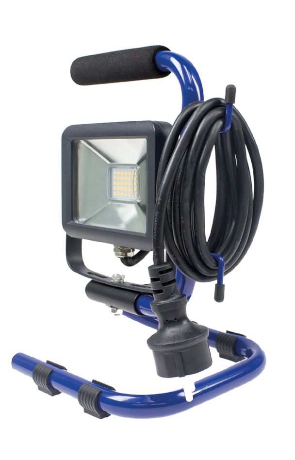 Schwabe 46410 Slimline kannettava LED-työvalo IP65 10W kaapelilla H05RN-F 3x1,0 2m