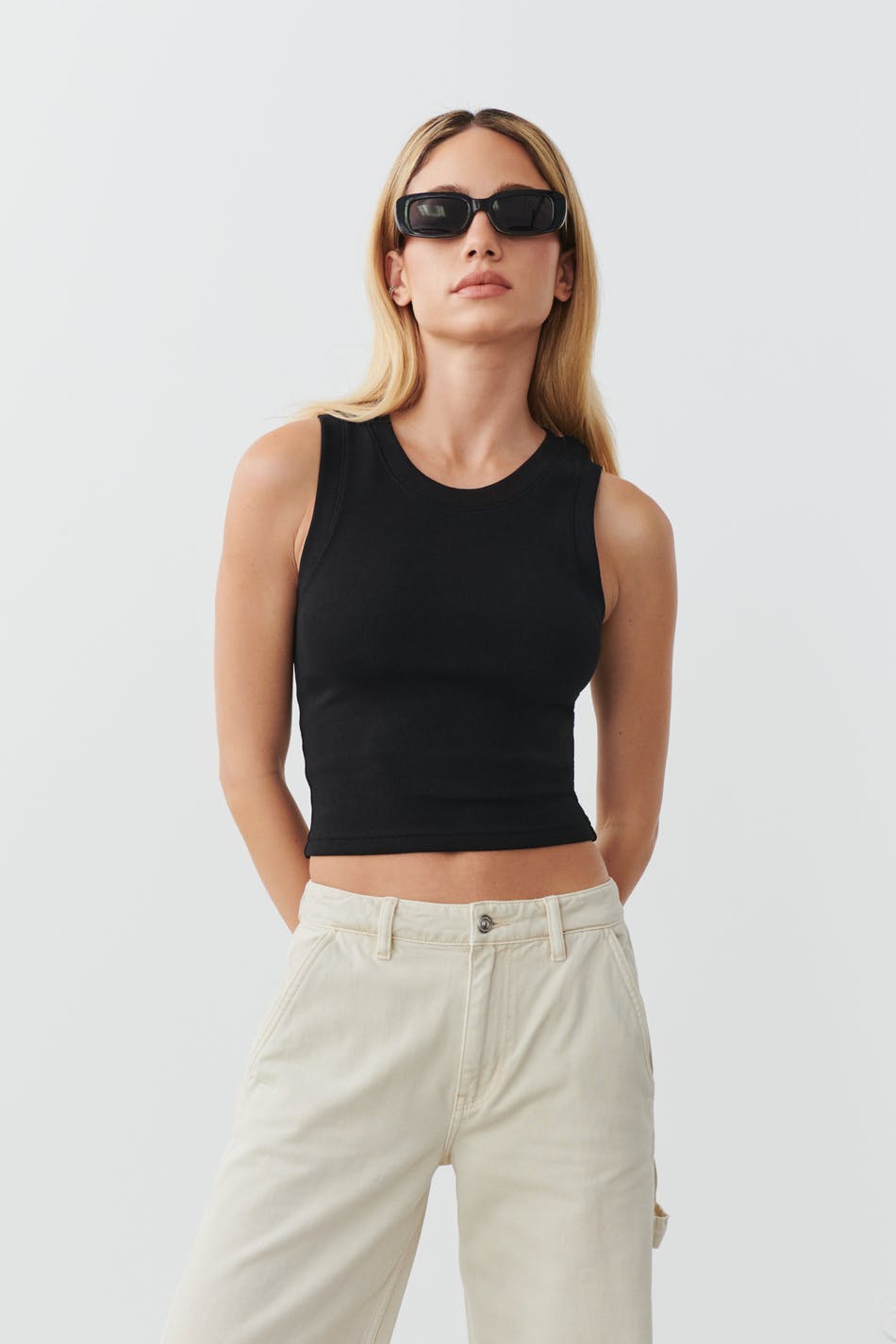 Cropped stretch tank