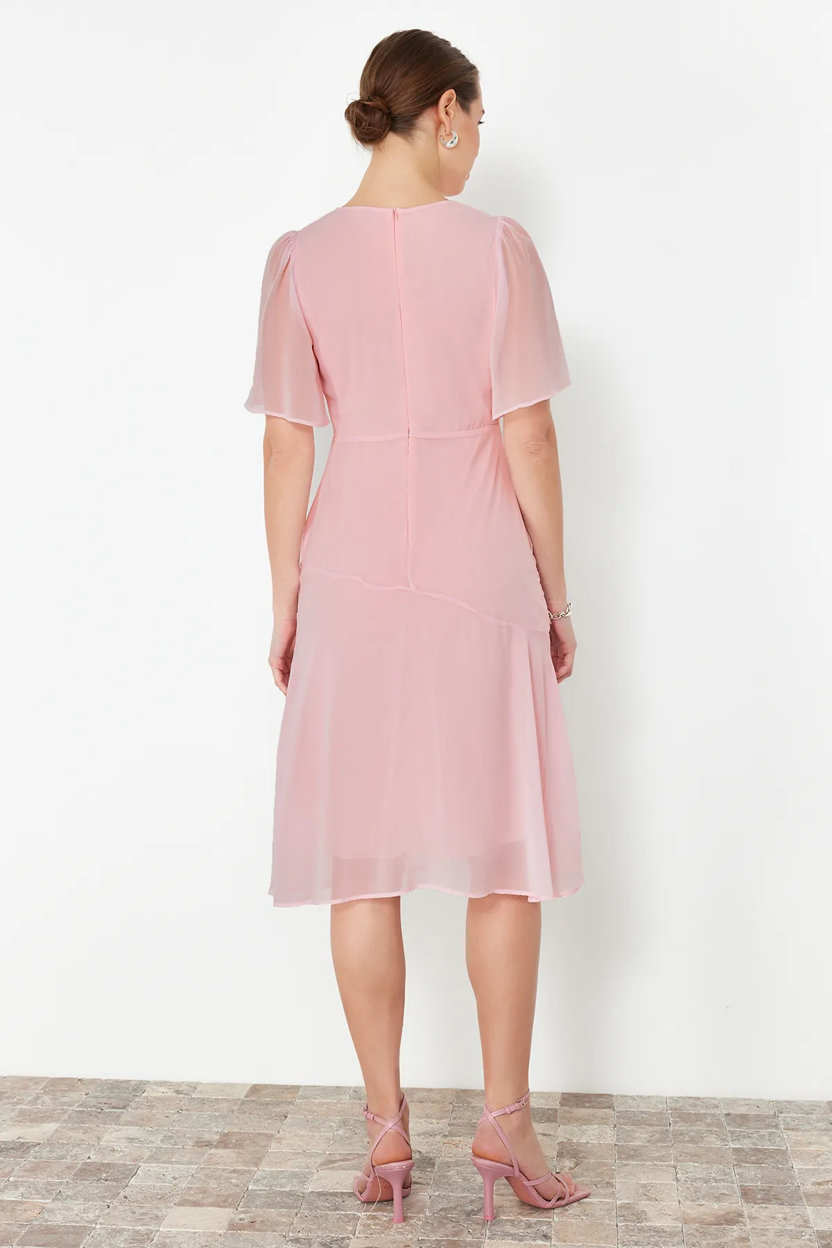 Trendyol Collection  Einfaches Chiffonkleid