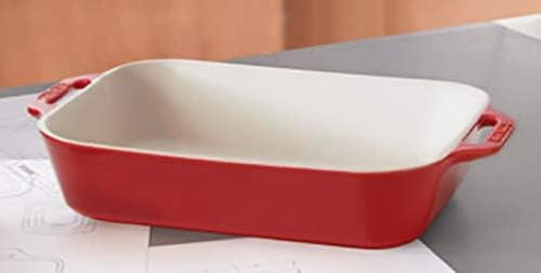 Staub Auflaufform Staub Keramik Auflaufform 34x26cm 3.5L Rot, Antihaft,Mikrowellensicher, Ofenfest, Spülmaschinenfest