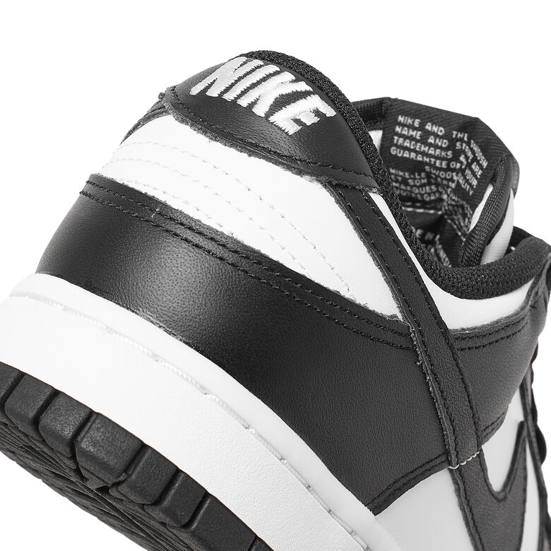 NIKE Wmns Dunk Low Retro Black-White 