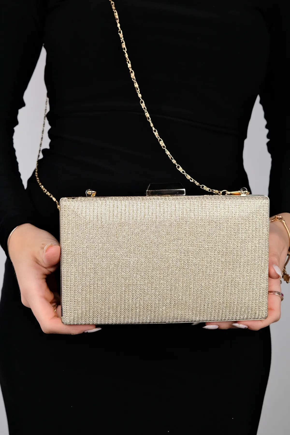 LuviShoes  Abendtasche - Goldfarben - Unifarben