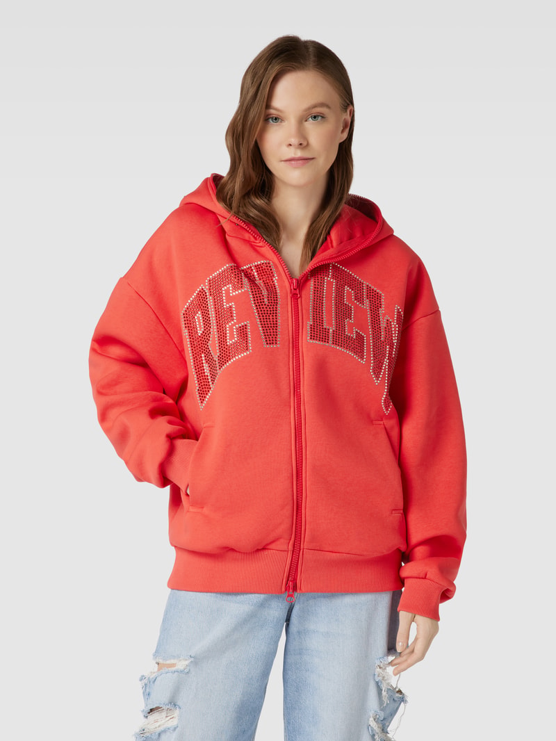 Sweatjacke mit Strasssteinbesatz in hellrot