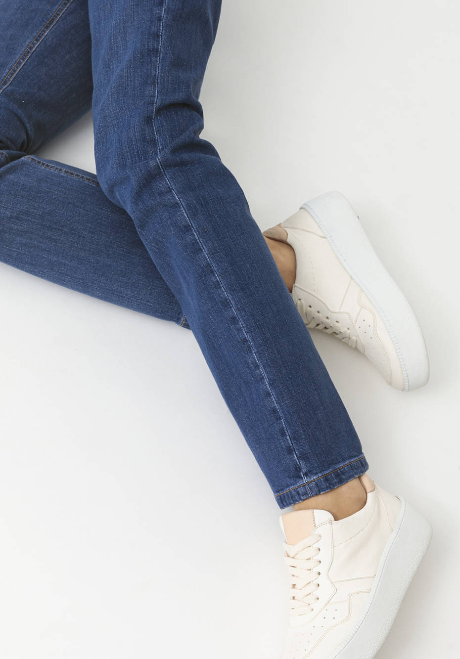 Jeans MARIE Mid Rise Straight aus Bio-Denim
