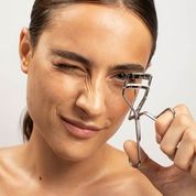 Spectacular Eyelash Curler