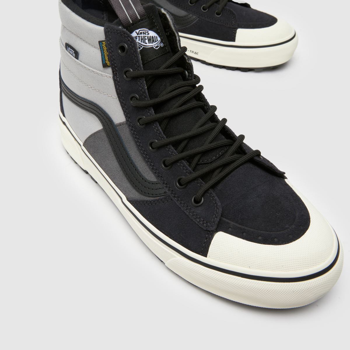 Vans – MTE SK8-HI – Vattentäta träningsskor i svart och grått