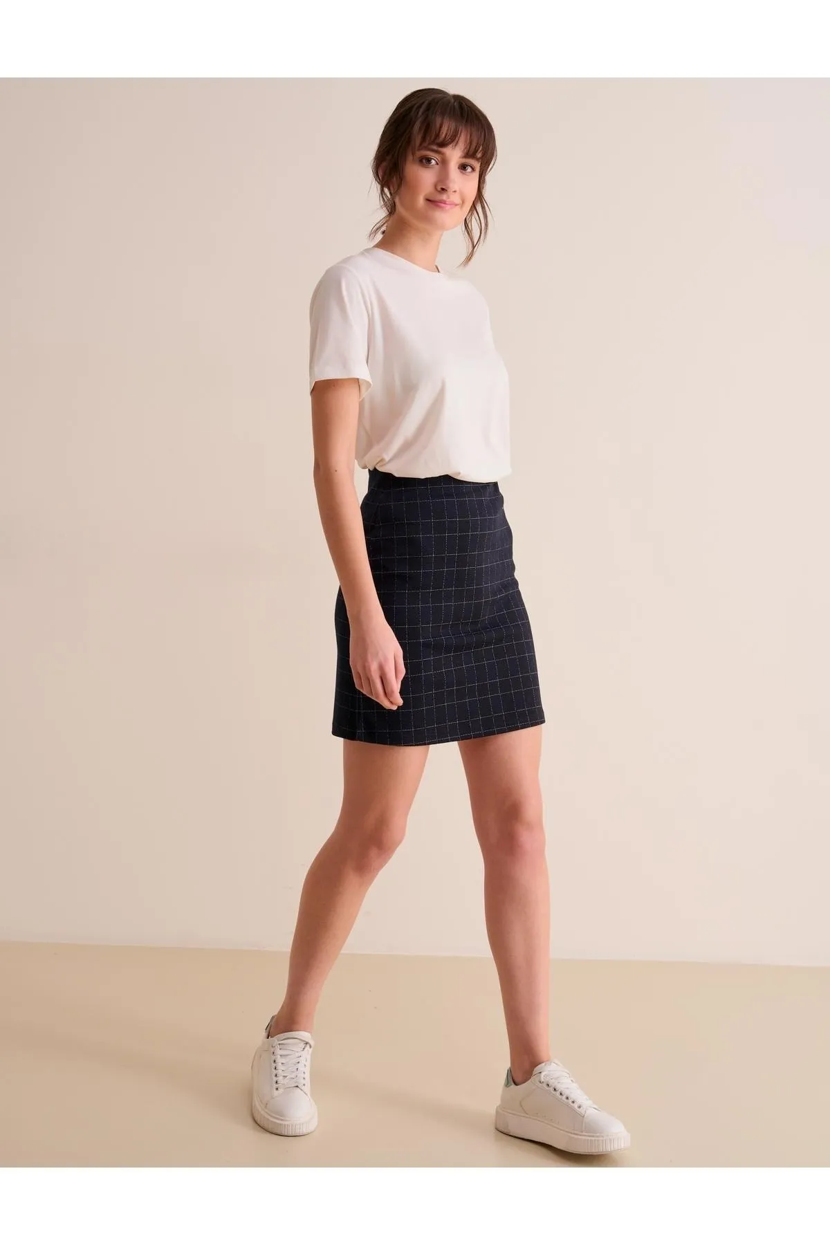 Jimmy Key  Marineblauer, karierter, gemusterter Strickrock mit elastischer Taille für Damen