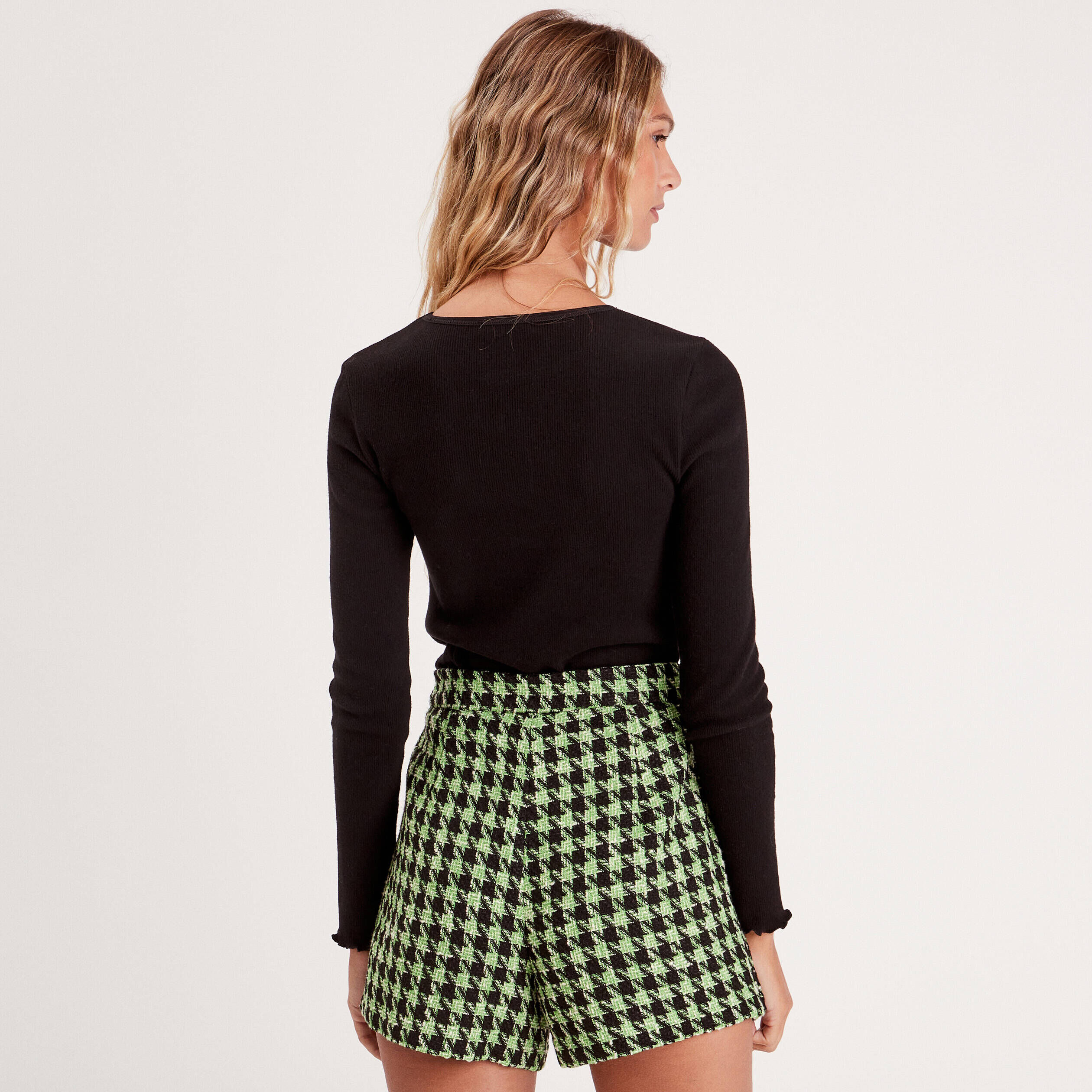 T-shirt côtelé bord vague noir femme | Cache Cache