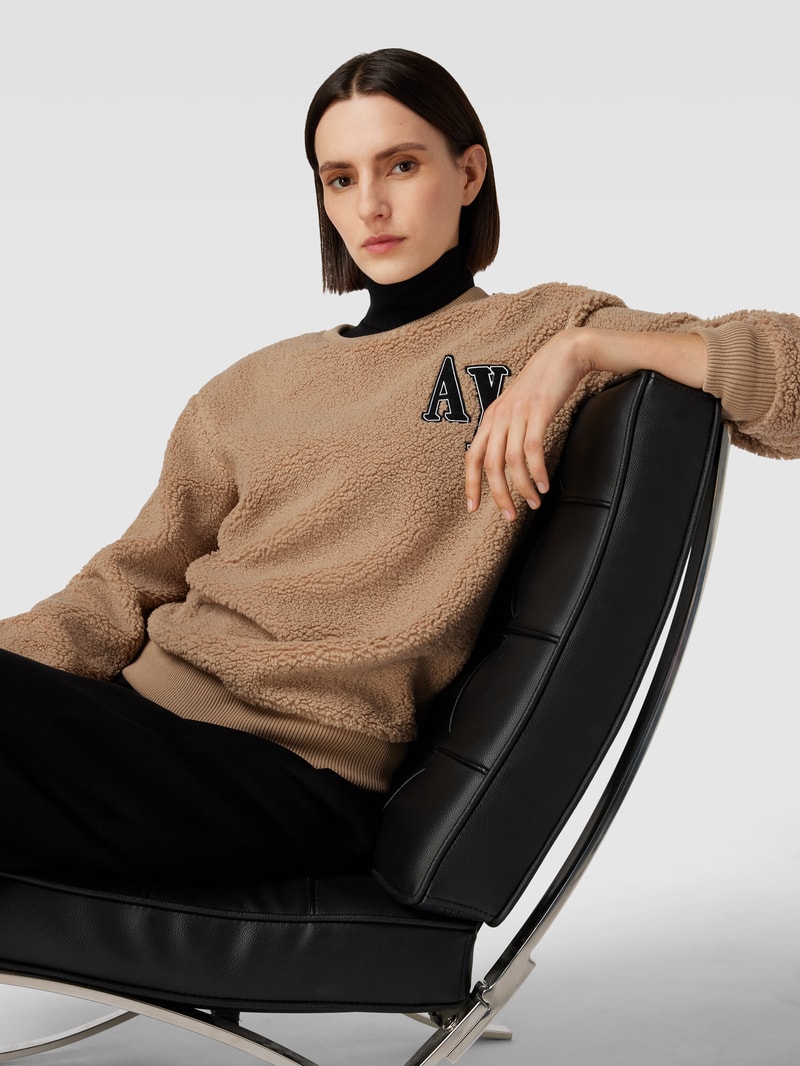 Sweatshirt mit Label-Stitching in camel