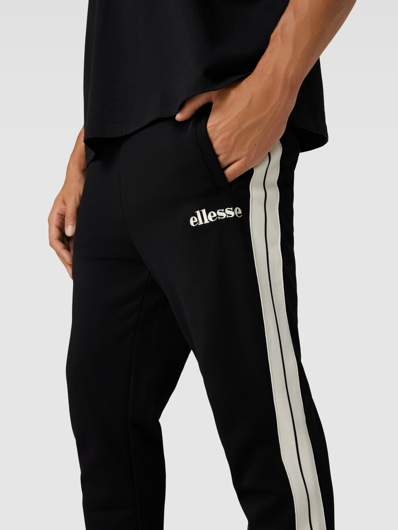Sweatpants mit elastischem Bund in schwarz