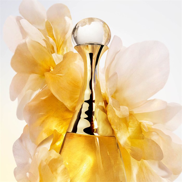 Essence de Parfum Spray
