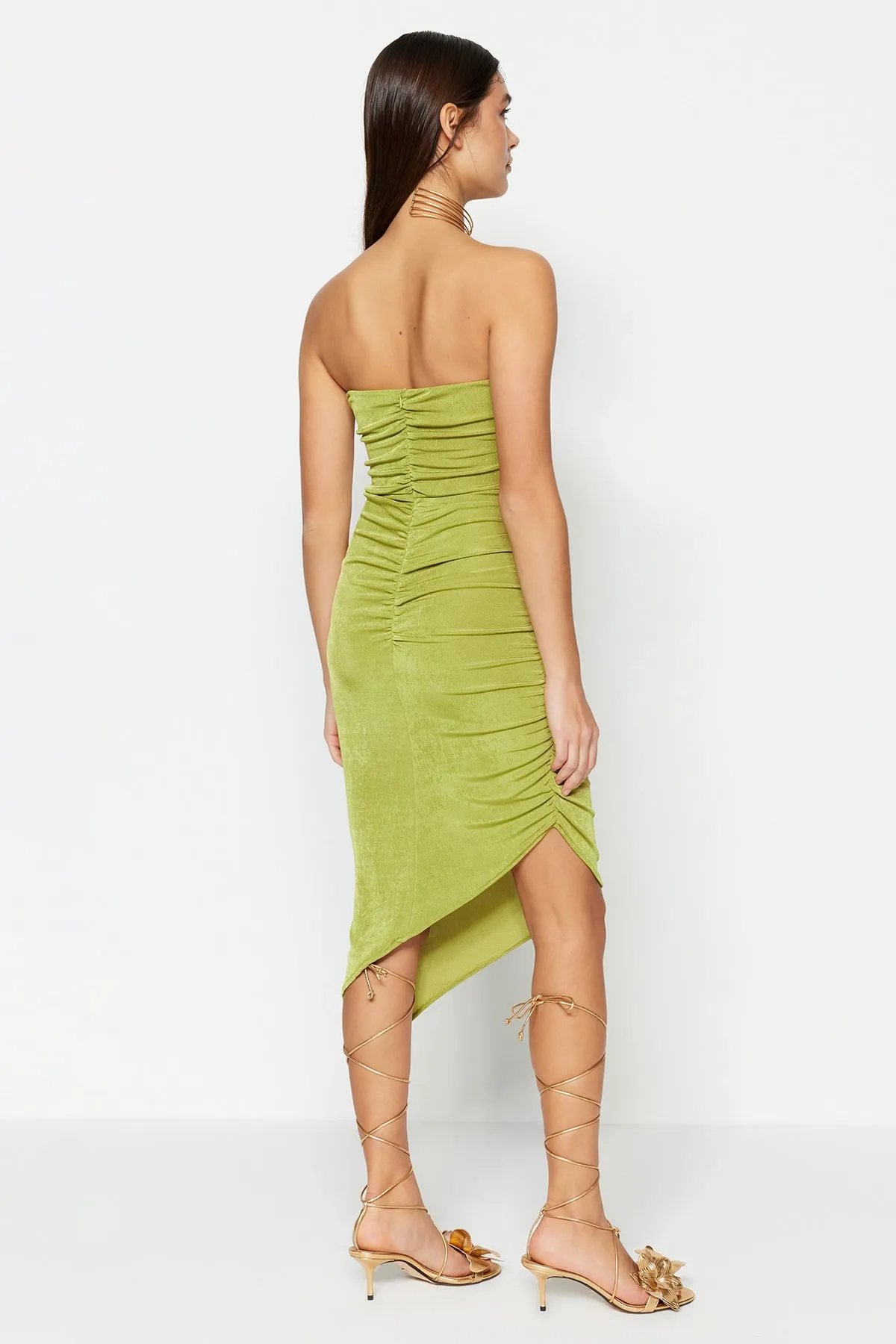 Trendyol Collection  Hellgrünes, tailliertes gestricktes Abendkleid TPRSS23EL00013