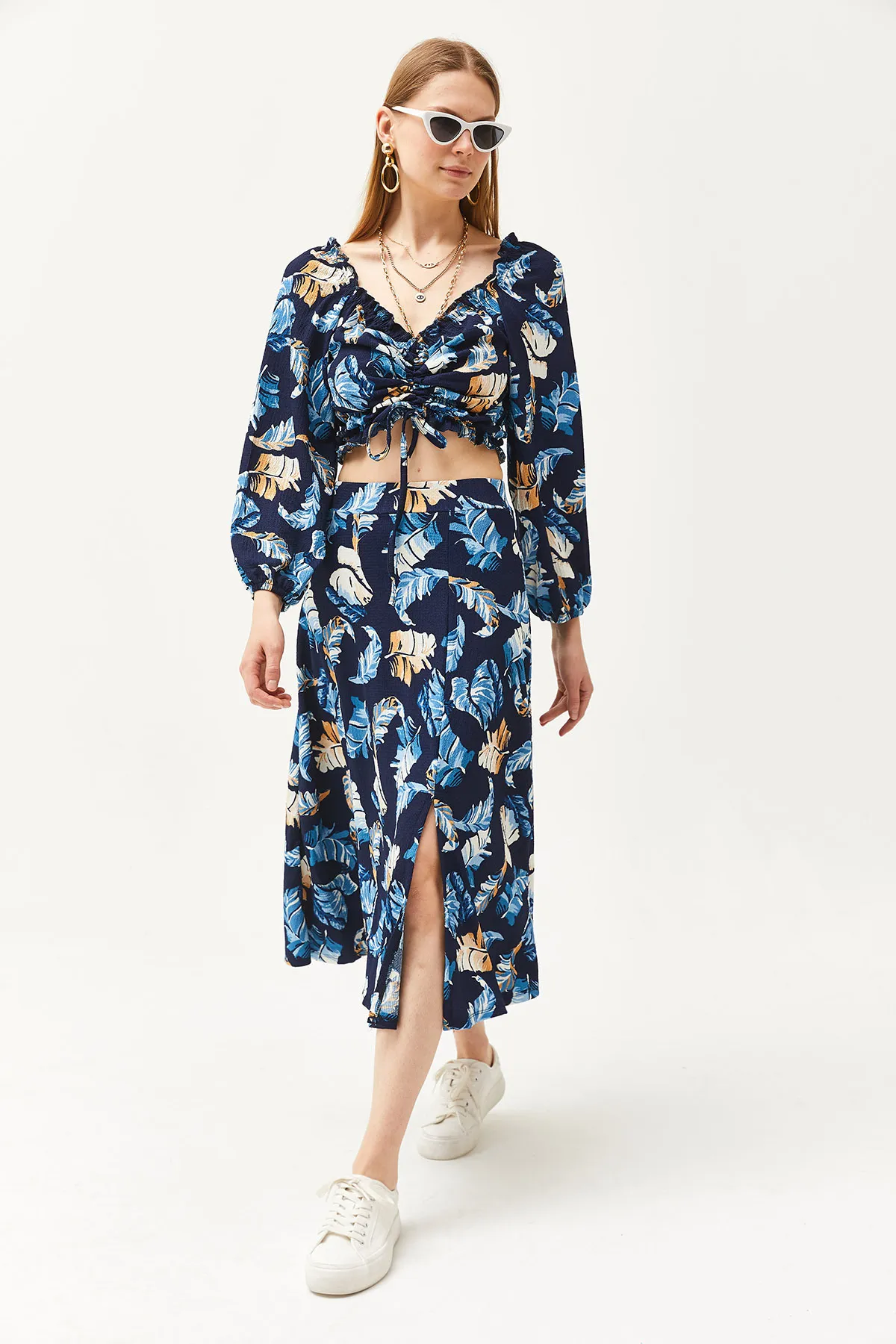 Olalook  Marineblaues Damen-Set aus Oberteil, Bluse, Unterteil und Rock mit Schlitz, TKM-19000188