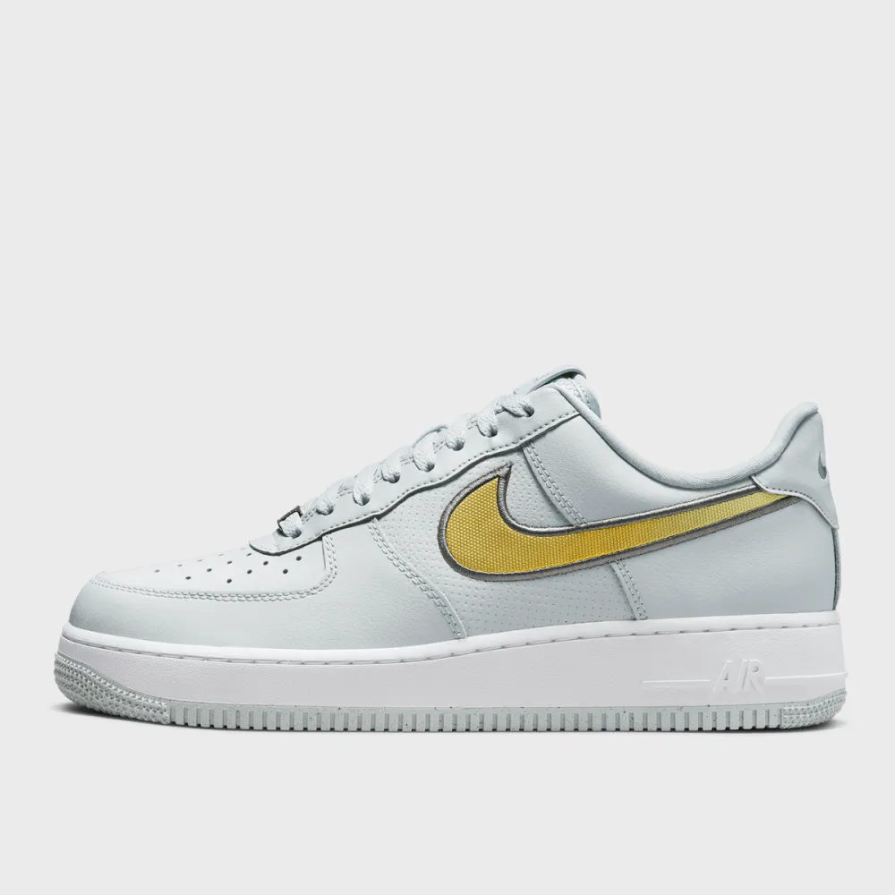 Nike Air Force 1 DN4925-001 / grau