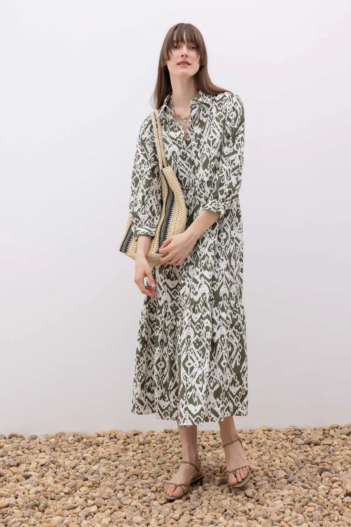 DeFacto  Gemustertes Maxi-Halbarmkleid aus Frottee-Baumwolle mit Hemdkragen Z9109az23sp