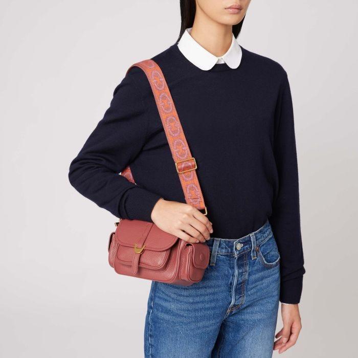 Monogram trefarvet