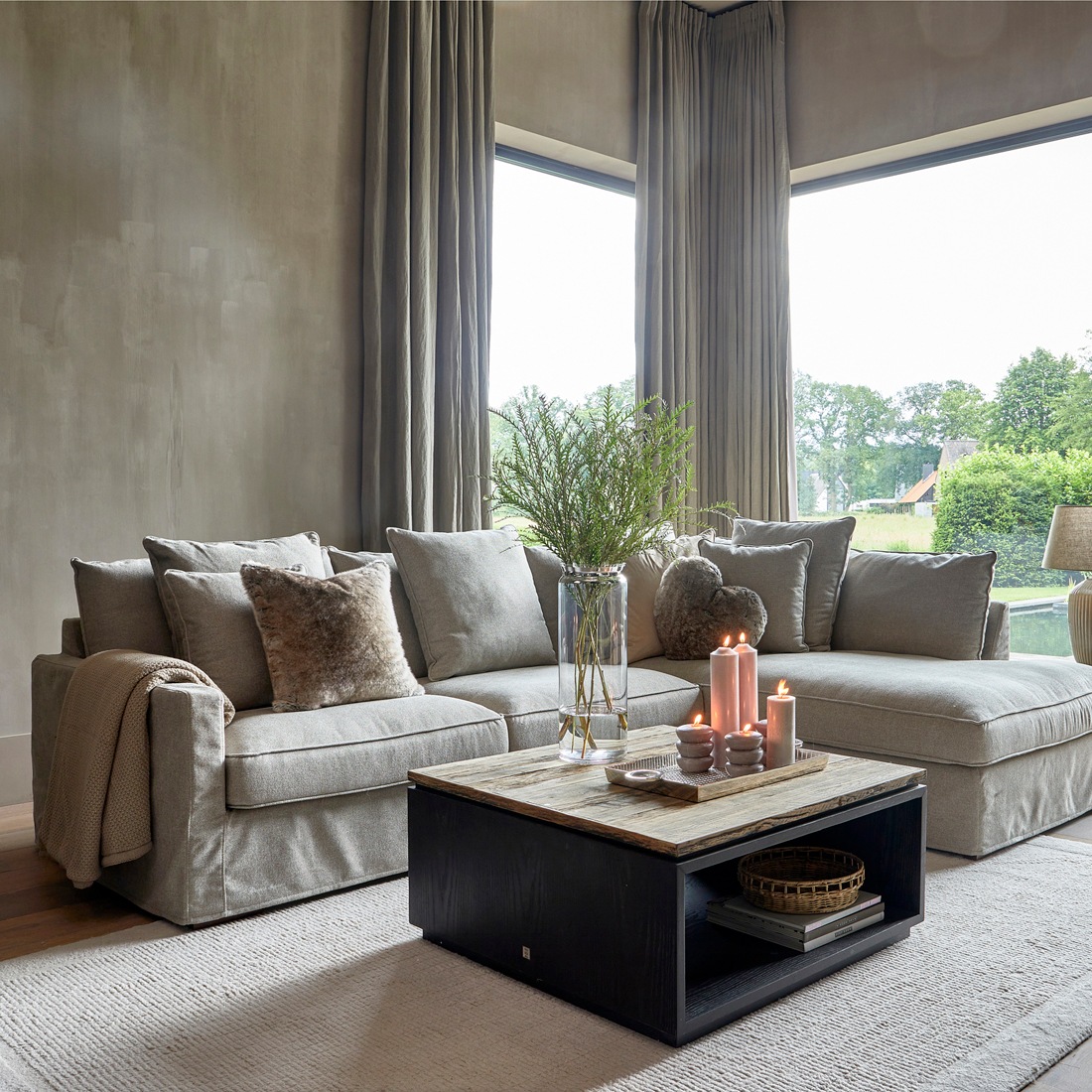 RM Bond Street Tablett
