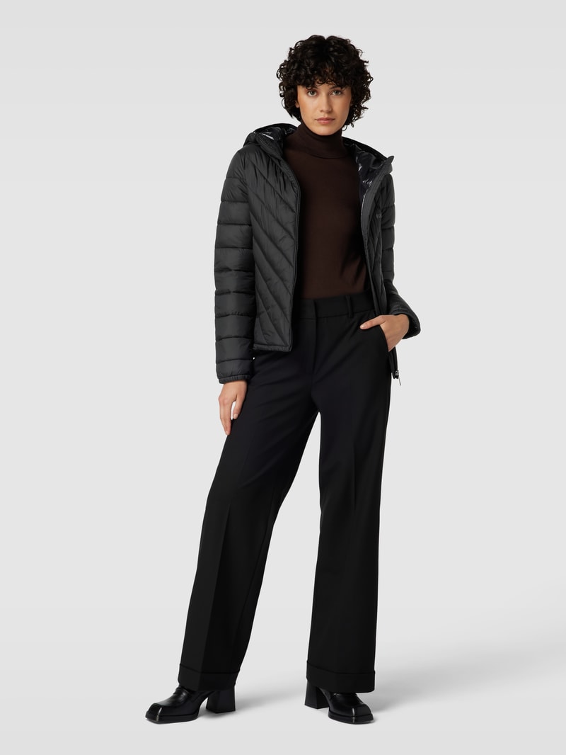 Steppjacke mit Kapuze Modell 'Palatto' in schwarz