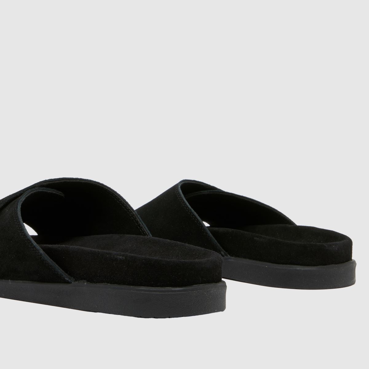 Schuh Samuel egypántos szandál fekete színben