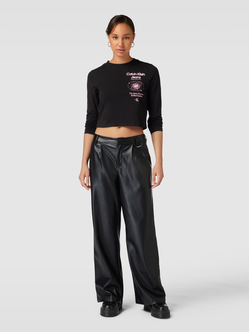 Cropped Longsleeve mit Motiv-Print Modell 'GALAXY PRINT' in black