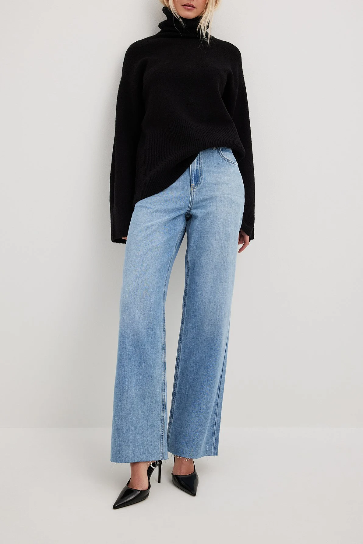 Jeans mit ungenähtem Saum
